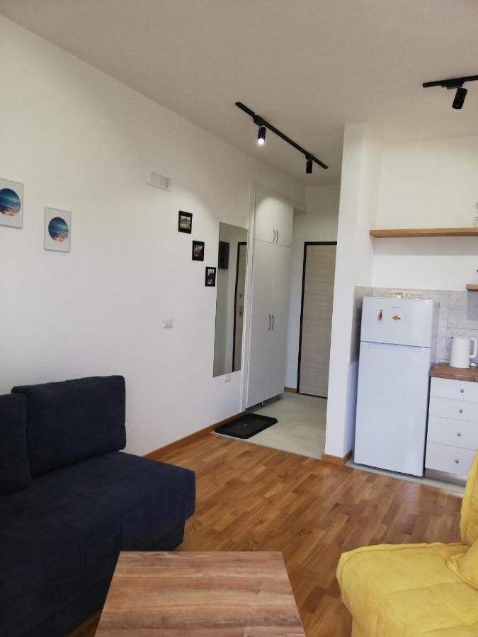 Gina And Nia Apartments Ülgün Dış mekan fotoğraf